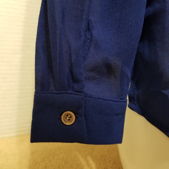 Honey Punch top Medium colorblock button up down sheer side split HT2592 - Picture 10 of 12